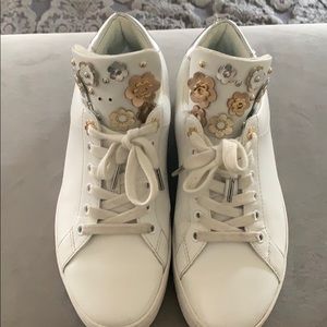 Michael kors sneakers sz 8